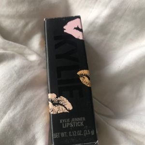 Kylie Jenner lipstick